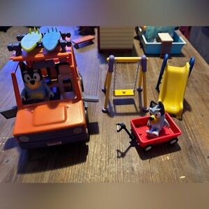Bluey Kids Toy Playset & Car with Figures
